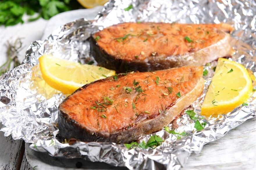 grilled fish in foil for your favorite food