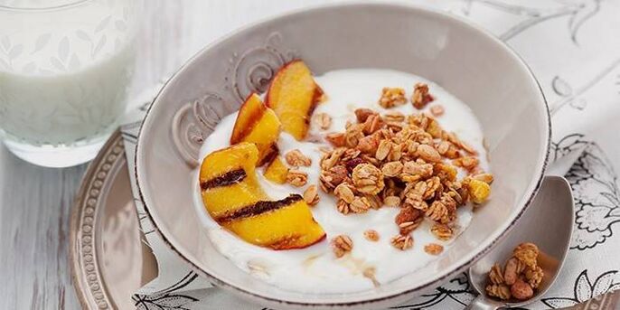 oats with fruits and milk for weight loss